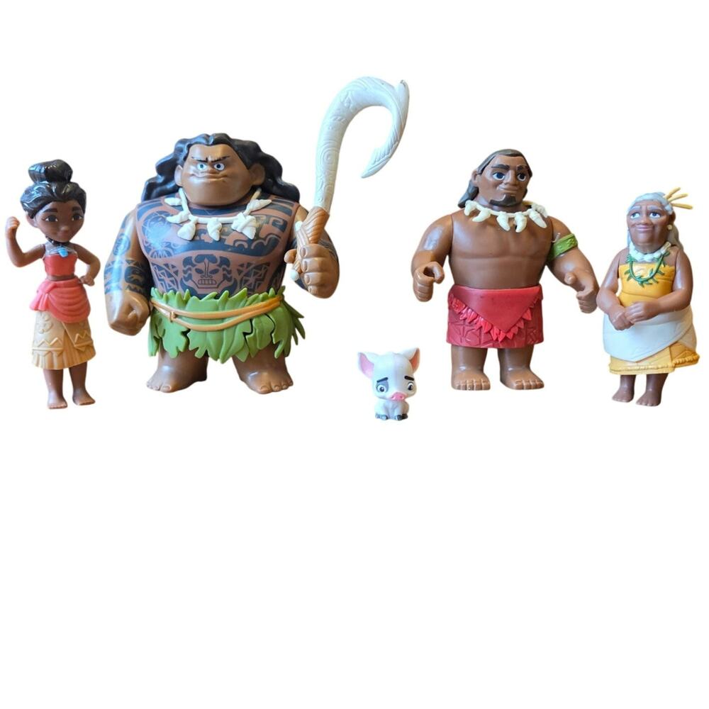Disney Hasbro Moana Action Figures 2016
Maui Pua Tui Grandma